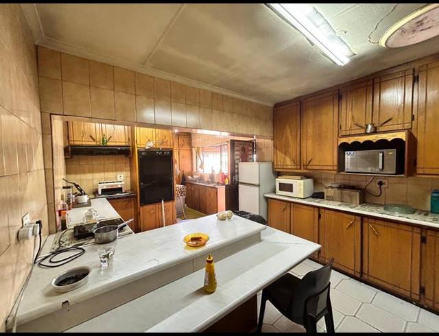 4 BEDROOM HOUSE FOR SALE IN BAKERTON